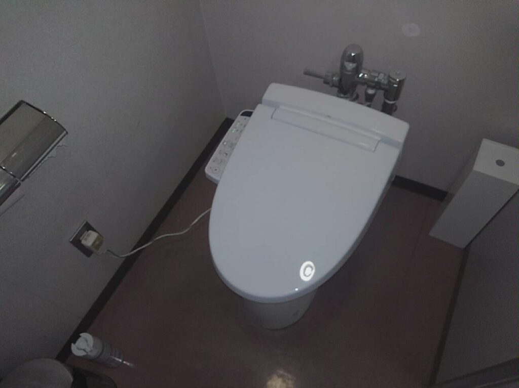 前橋市　T様邸　トイレ便座交換工事