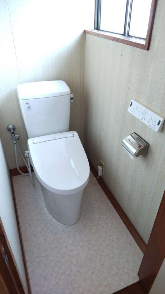 前橋市 N様邸 2Fトイレ交換工事