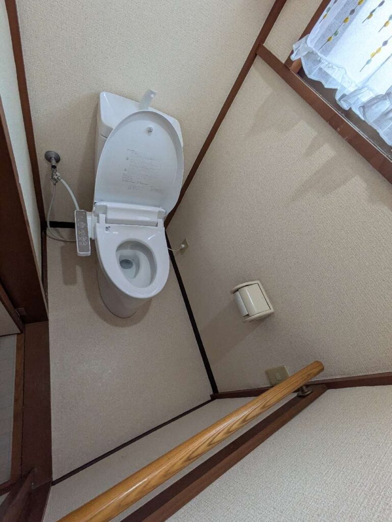 節水トイレで経済的(^^♪　LIXILトイレをチェックしてください