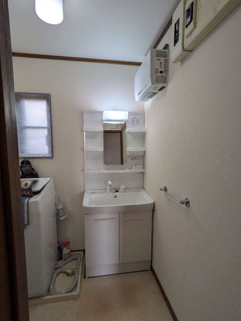 前橋市で中古物件の洗面台を交換｜群馬県洗面リフォーム事例