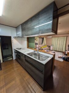 群馬でキッチンリフォーム業者を探すなら！クリナップ「セントロ」で理想のキッチンに