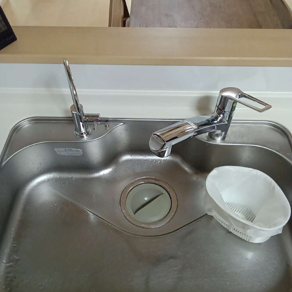 【前橋市】キッチンにビルトイン浄水器を新設！いつでもきれいなお水へ
